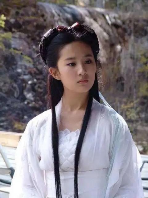 装在“神仙姐姐”套子里的刘亦菲 演技无法突破