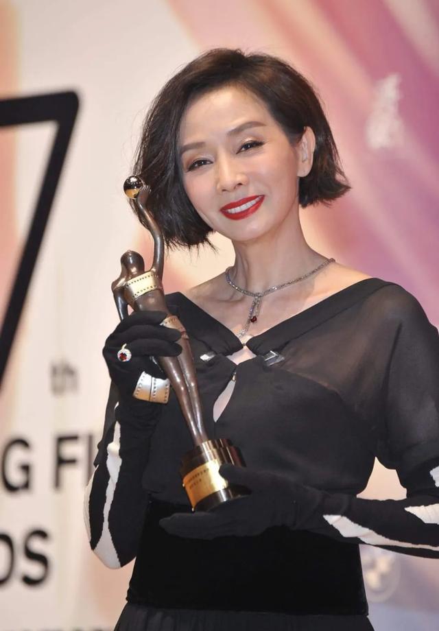 张国荣交往过女友分别是谁 为什么之后她最幸福