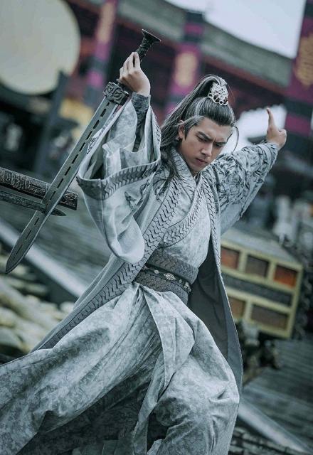 大男主玄幻古装剧评分榜 肖战斗罗大陆6.4分排第三