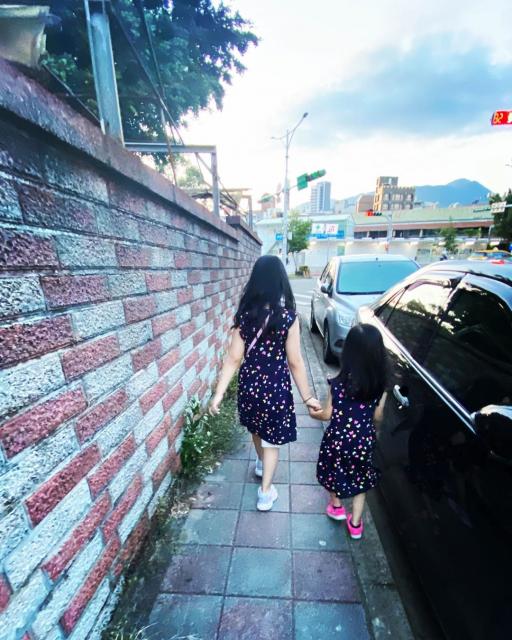 何妤玟澄清在记者会 谈离婚不指责是为了女儿身心健康