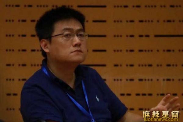 李飞时代峰峻有什么关系 为何一直惨遭网友斥责