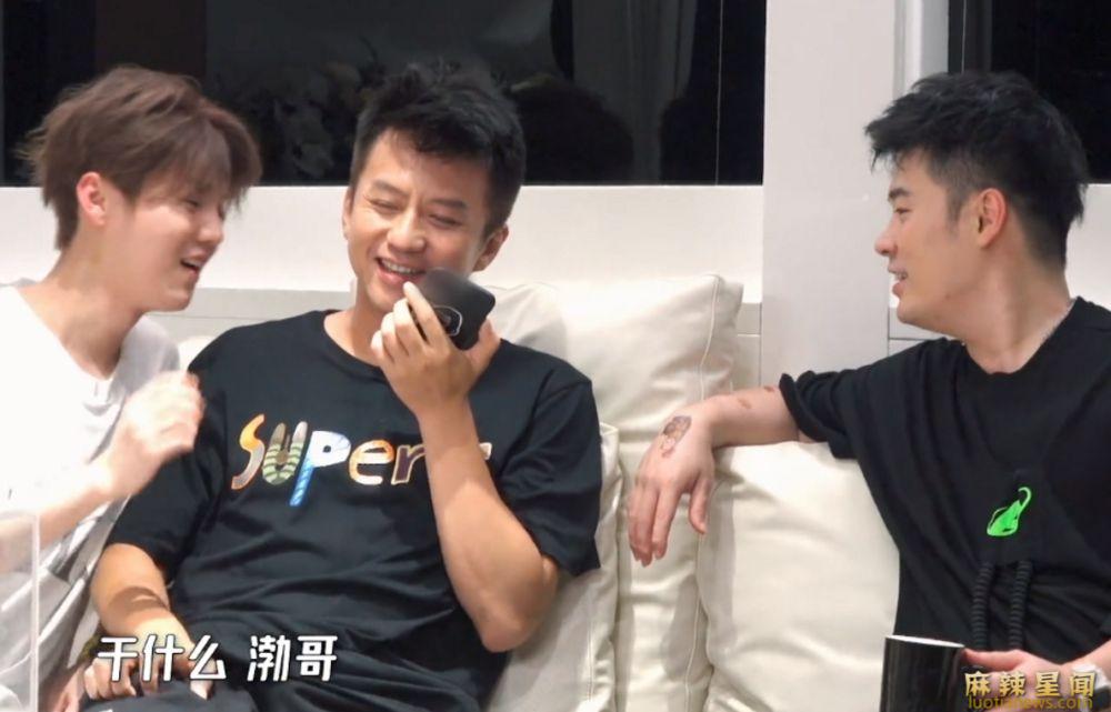 邓超为什么退出跑男呢 告别综艺后又频繁参加啪啪打脸