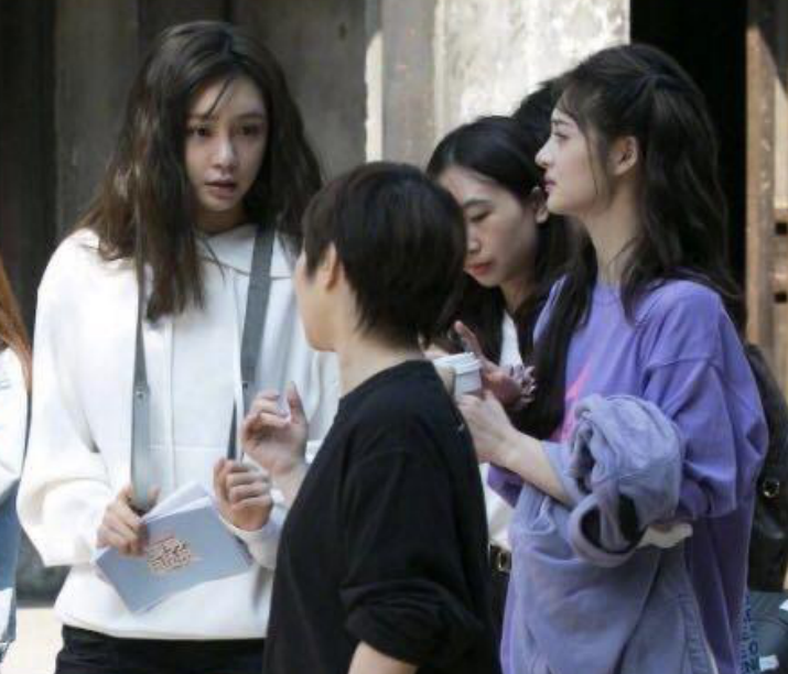 沈梦辰前后对比照 沈梦辰“变脸”后撞脸多个女星