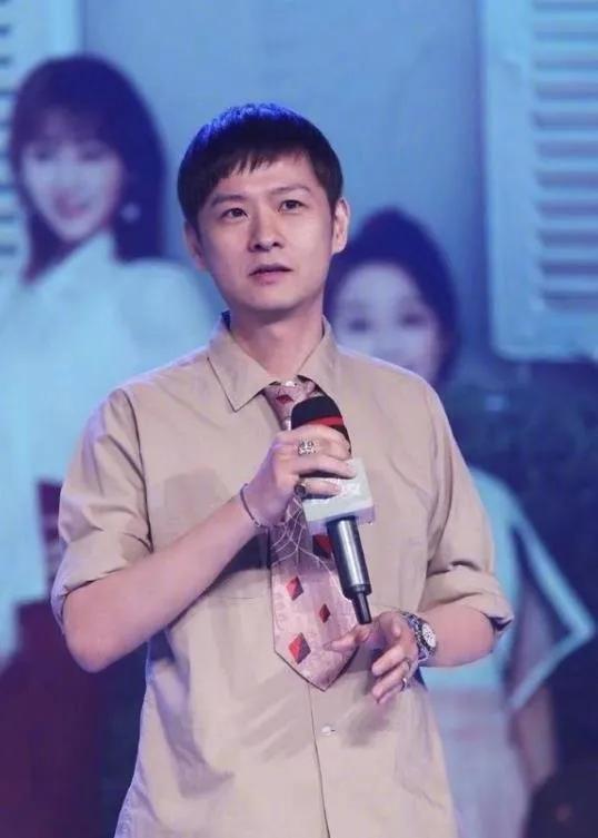 白百何疑似新恋情与神秘男子吃饭 此男子原来大家都很熟悉