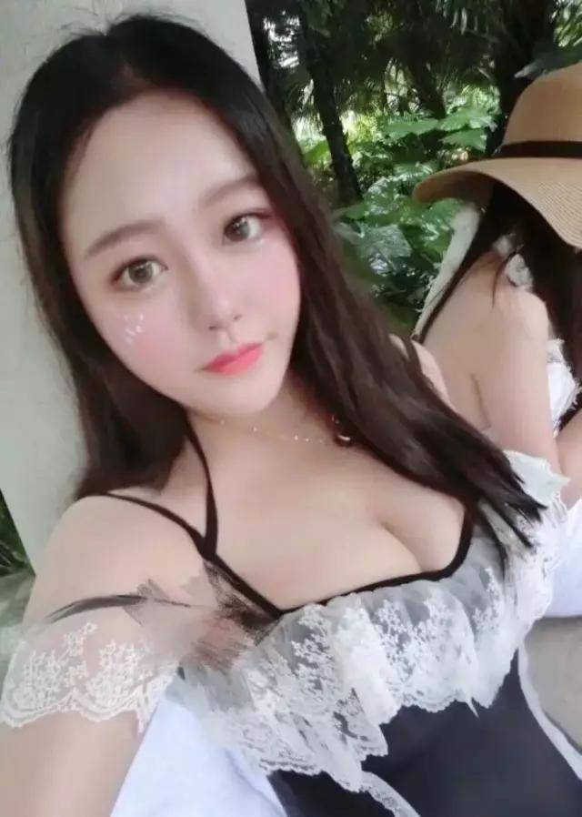 周扬青p图是网红是基本素养 给她的p图技术跪了