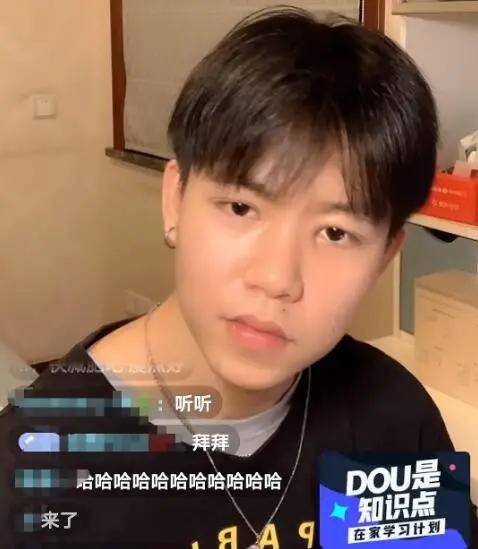 周扬青p图是网红是基本素养 给她的p图技术跪了