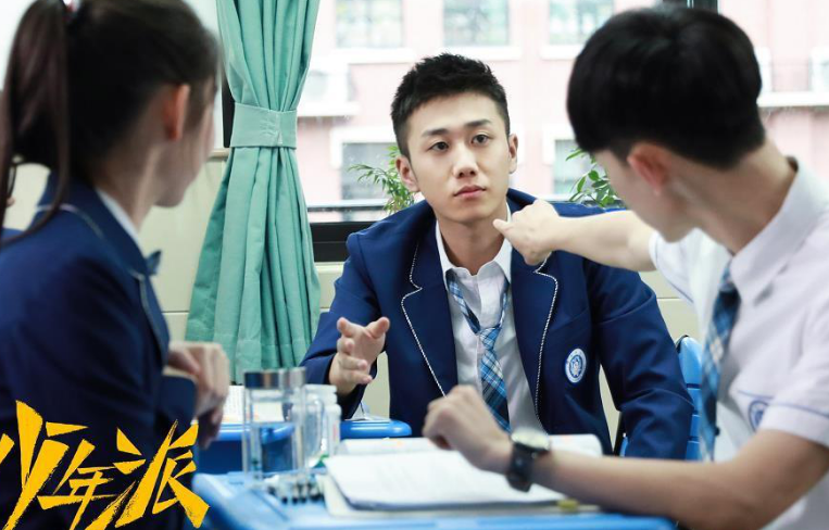 姜冠南是张嘉译什么人 姜冠南出道五年与嘉译合作多部剧