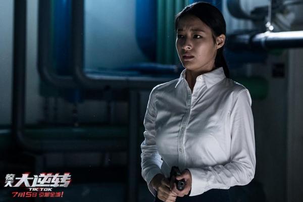 郎月婷结婚了吗 不是科班出身却成名的原因是什么