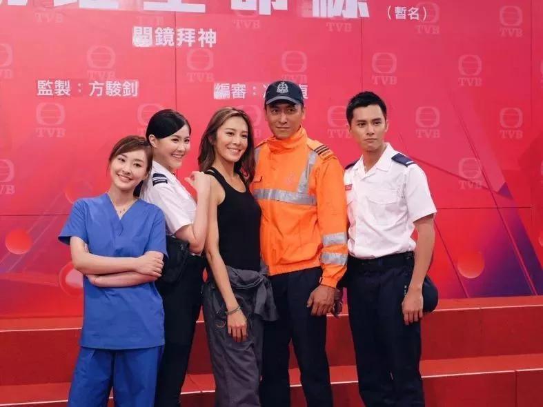 猥亵少女,袭胸女星,出轨成性的他就这样洗白成功啦