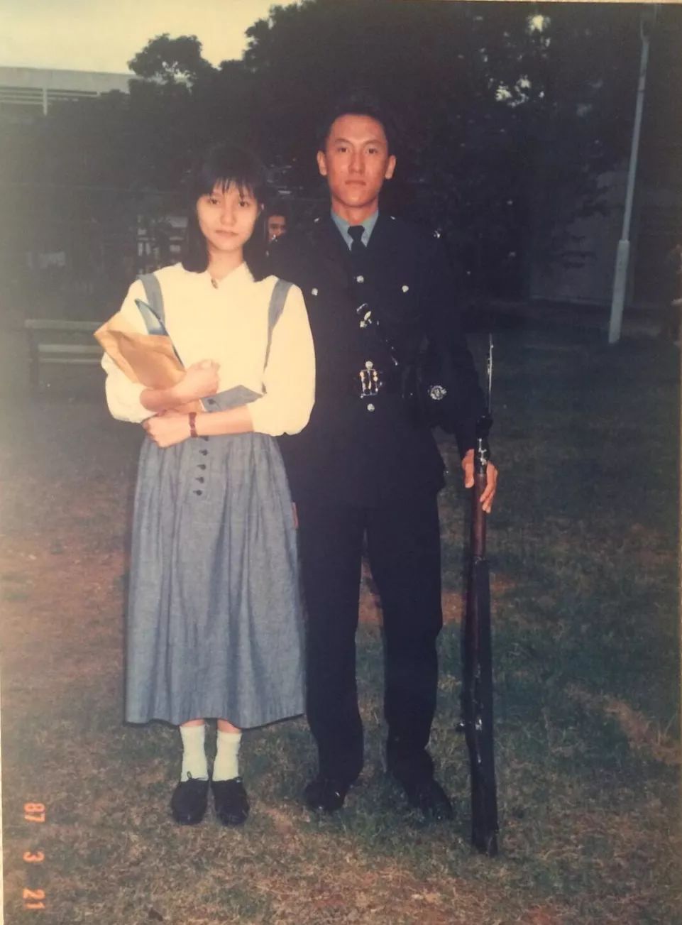 猥亵少女,袭胸女星,出轨成性的他就这样洗白成功啦