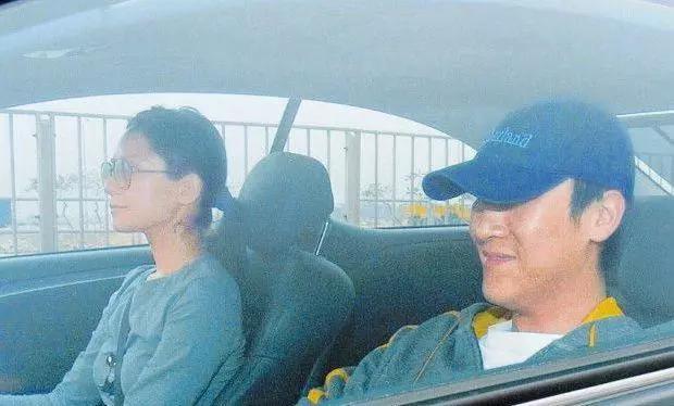 猥亵少女,袭胸女星,出轨成性的他就这样洗白成功啦