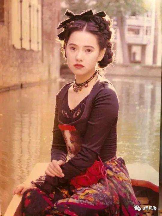 秦昊告白伊能静 这样52 岁还要当美少女