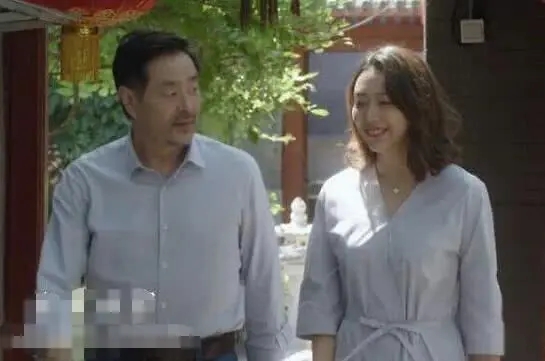 濮存昕34岁女儿罕见曝光 濮存昕的老婆是谁