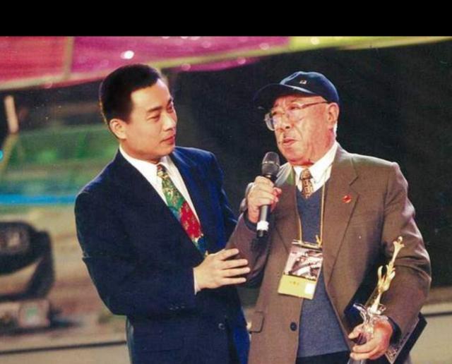 演员刘江去世享年95岁 曾同时患有三种癌症喜欢和年轻人交流