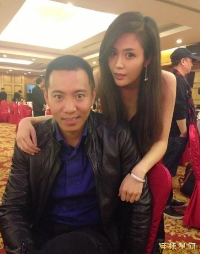 谷智鑫老婆是谁 阿斯茹在谷智鑫低谷时不离不弃