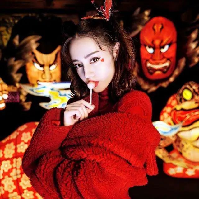 圣诞妆容怎么画?张予曦同款冰雪小鹿妆容让你美美过圣诞节