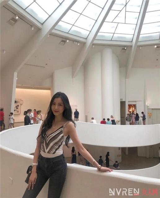 �����ǰŮ�ѳ¿��� �������Sabrina Chan�������Ž���ջ��Ҹ�