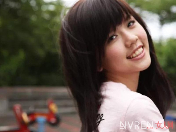 �����ǰŮ�ѳ¿��� �������Sabrina Chan�������Ž���ջ��Ҹ�