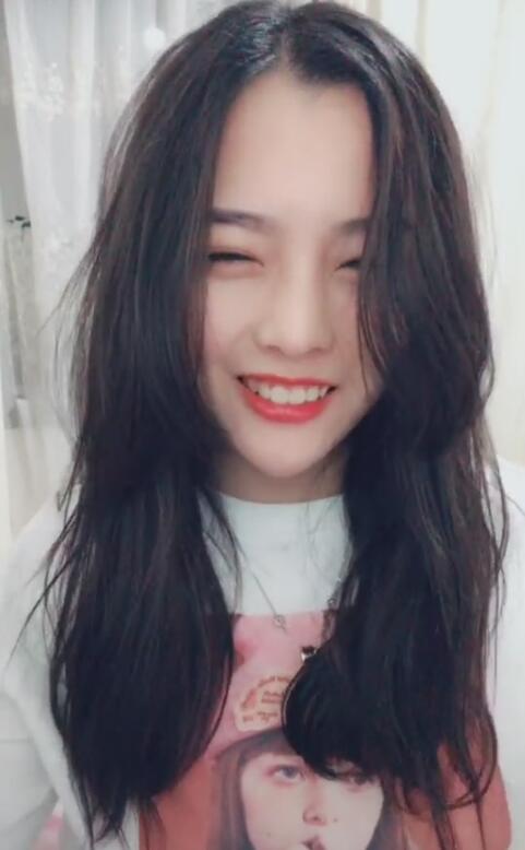 抖音美女千百惠l个人资料 千百惠l微博可爱写真生活照
