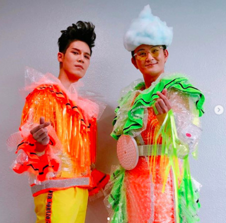 把石臼穿在身上!韩国乐团造型师登综艺节目吓歪网友
