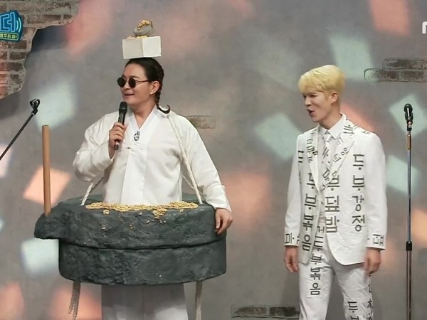 把石臼穿在身上!韩国乐团造型师登综艺节目吓歪网友