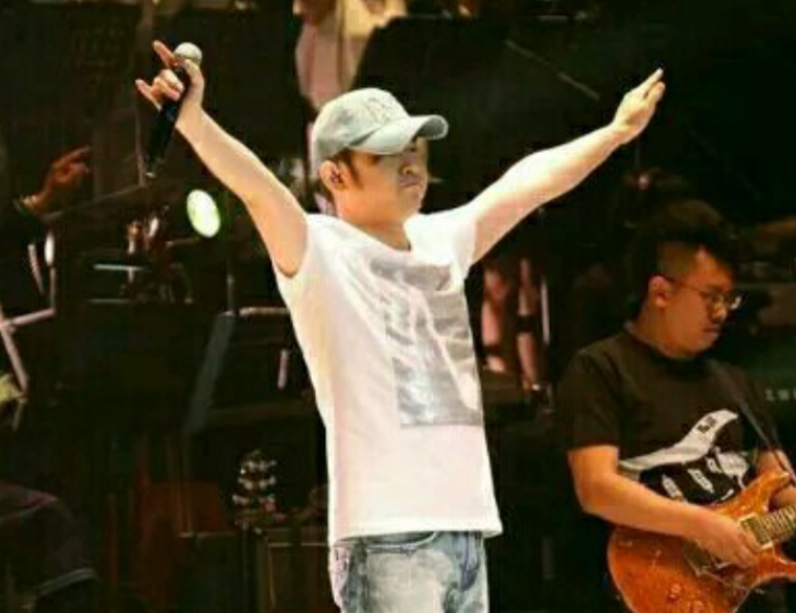 刀郎为什么消失了 刀郎老婆回应丈夫退出乐坛原因
