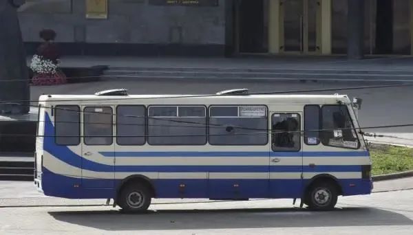 豆瓣高分纪录片地球公民 乌克兰绑匪硬核强推市民观看