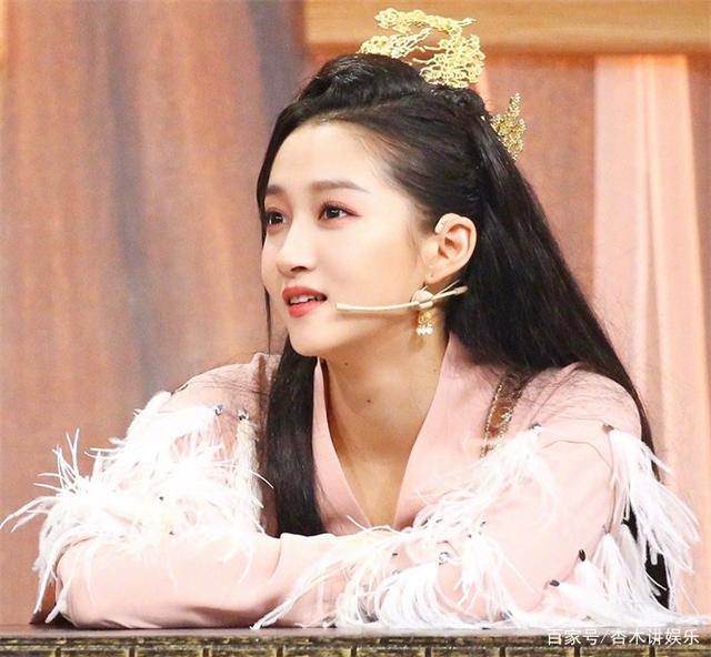 关晓彤公开蔬菜三明治教程 原来这么更有食欲好吃
