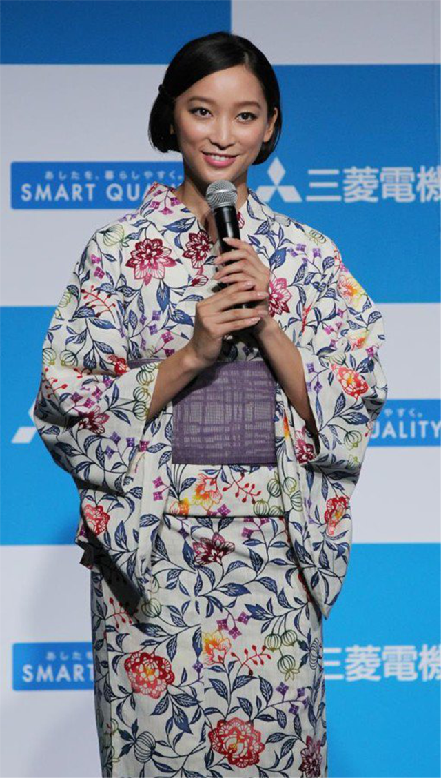 东出昌大离婚造成5亿日元损失 明星出轨真的无法原谅