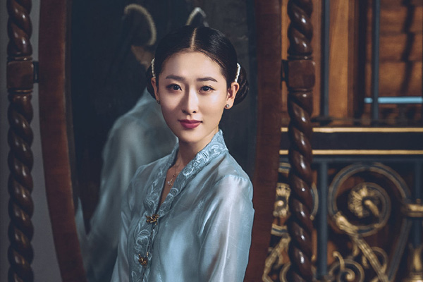 小娘惹抚养孩子是亲生的吗 最后把事业交给谁了