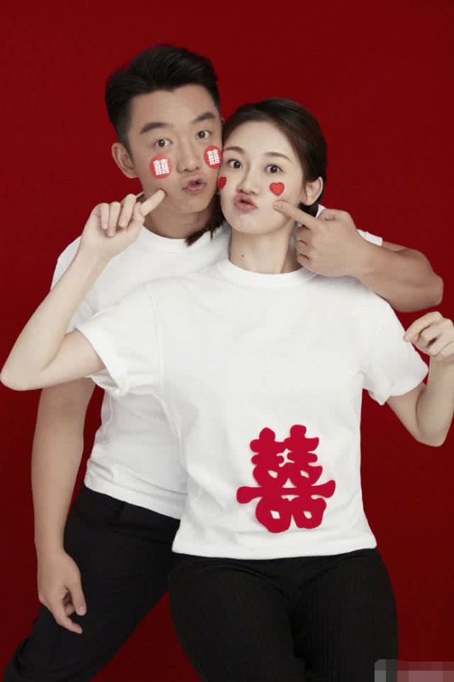 郑恺苗苗结婚引爆全网 为啥baby的评论成亮点