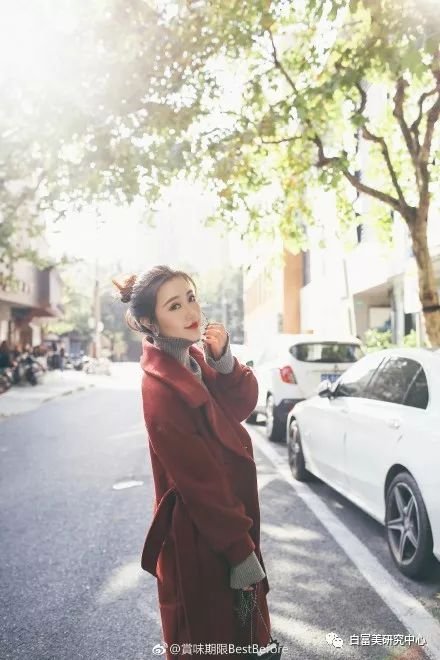 白富美全年包养老公,闺蜜竟然孕期出轨她老公,这是2019年最垃圾小三