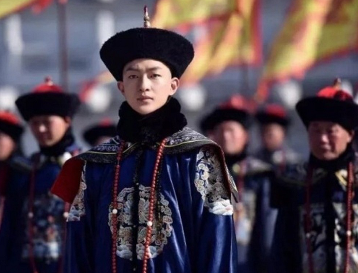 屈楚萧《如懿传》 可惜了那个纯情又悲剧的五阿哥
