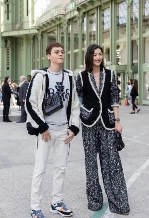陈伟霆刘雯疑似恋情曝光 大表姐刘雯公开回应