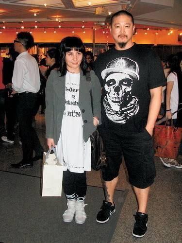 何超仪发文缅怀赌王 言语很简单但充满了温情