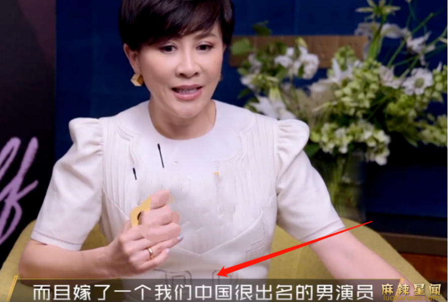 何超莲窦骁结婚了吗 圈内好友透漏已经秘密结婚