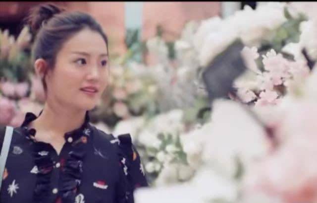 绿地门女主张雨婷大学照片什么样子 长相气质普通根本不算校花