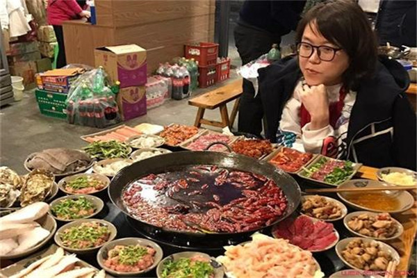 �Ի���������ǰʮ ��θ��������������һ