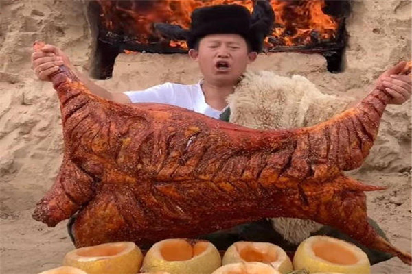 �Ի���������ǰʮ ��θ��������������һ