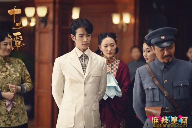 刘以豪主演的影视作品 没有名字的甜点店刘以豪首演男主变态又帅气