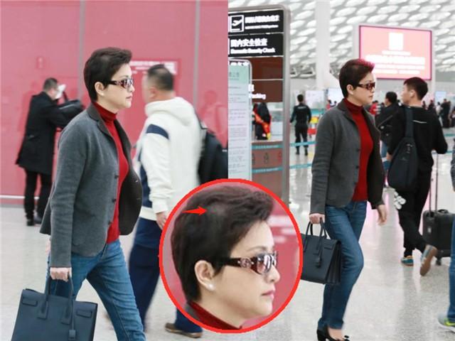 51岁杨澜近照脱发迹象严重露头皮 杨澜丈夫吴征简介