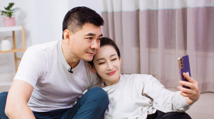 秦海璐结过几次婚 秦影后的三段恋情