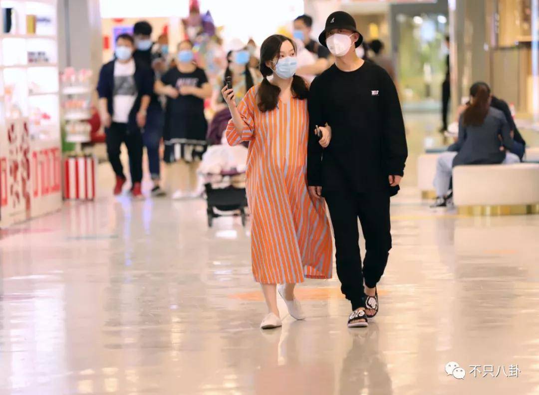 gai的老婆王斯然是哪里人 太宠了这狗粮嗑到吐血