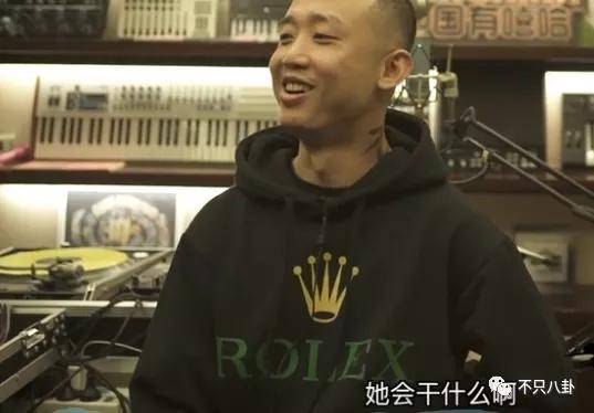 gai的老婆王斯然是哪里人 太宠了这狗粮嗑到吐血