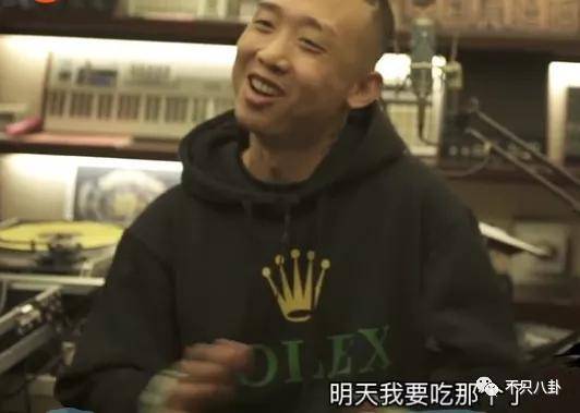 gai的老婆王斯然是哪里人 太宠了这狗粮嗑到吐血