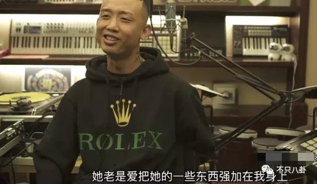 gai的老婆王斯然是哪里人 太宠了这狗粮嗑到吐血
