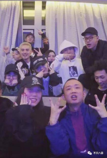gai的老婆王斯然是哪里人 太宠了这狗粮嗑到吐血