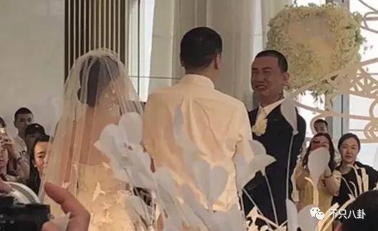gai的老婆王斯然是哪里人 太宠了这狗粮嗑到吐血