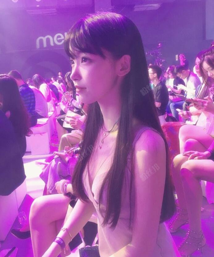 抖音半藏森林最新资料简介 半藏森林绝版福利生活照写真图片