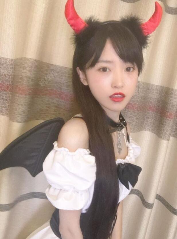 抖音半藏森林最新资料简介 半藏森林绝版福利生活照写真图片